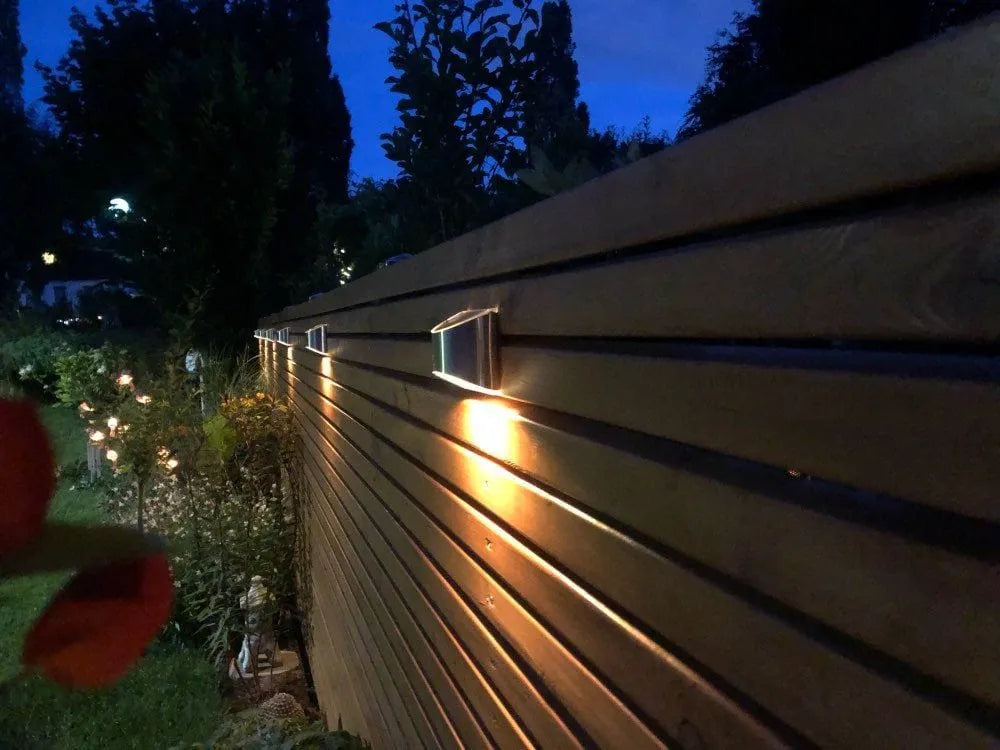 Stainless Steel Outdoor Solar Fence Wall Light